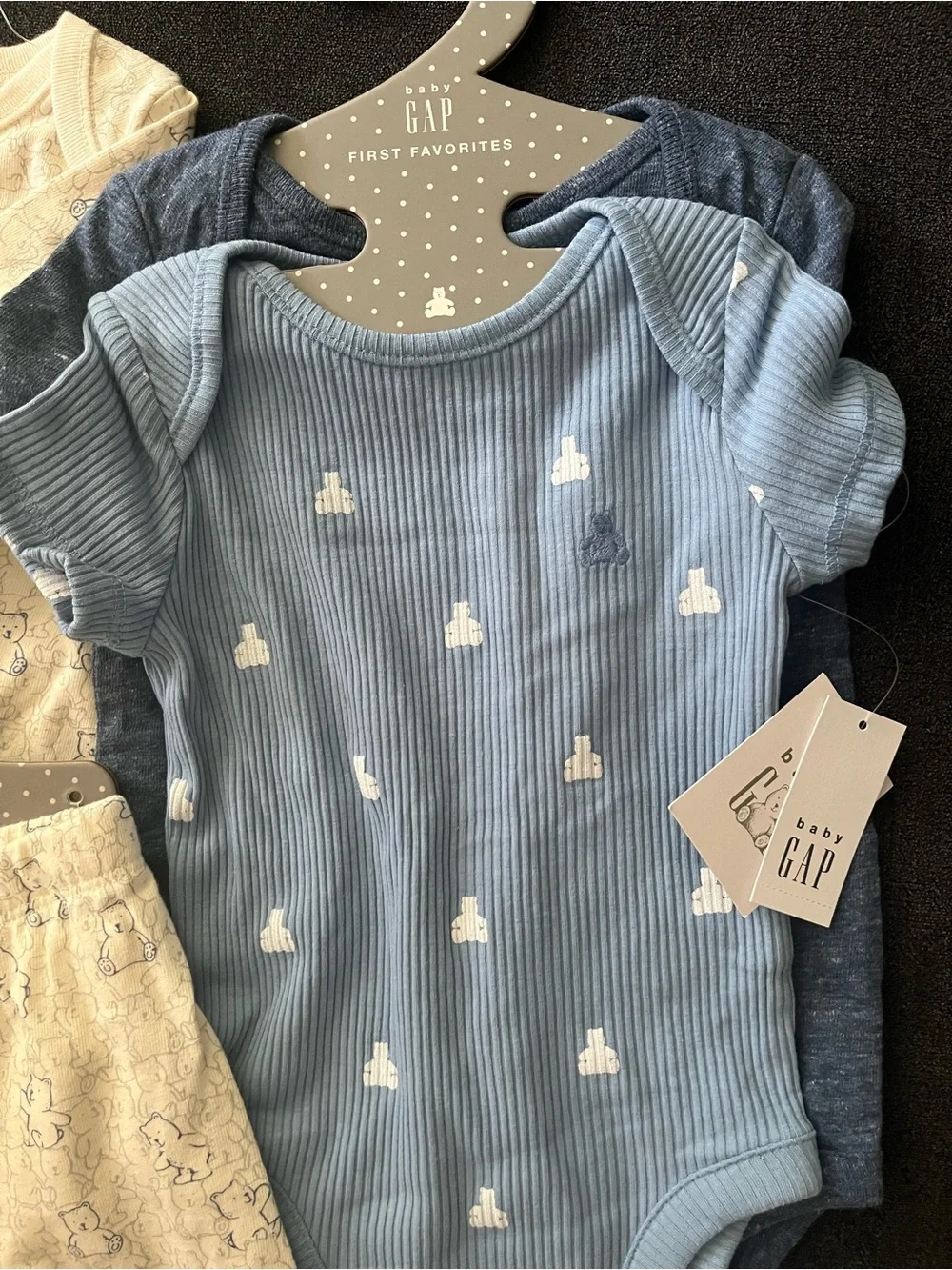 GAP Blue Ribbed & Cream Printed Baby Onesie and Pants Sets 6-9months Bundle